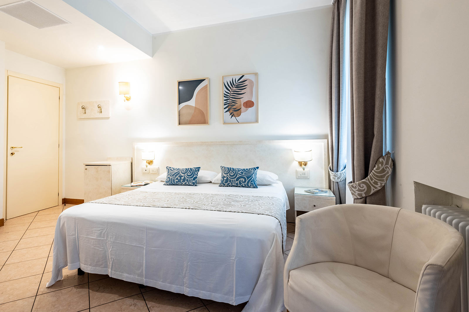 hotel con spiaggia privata liguria