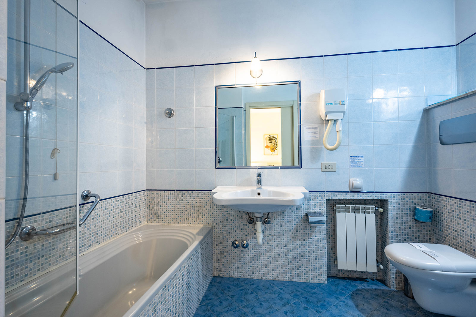 hotel con spiaggia privata liguria